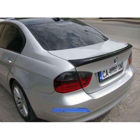 Αεροτομή πορτ - μπαγκάζ για BMW E90  (2005+) - M pack design