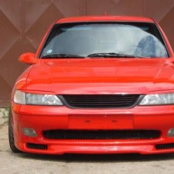 Μάσκα χωρίς σήμα για Opel Vectra B (1996-2002) - μαύρη Μάσκα χωρίς σήμα για Opel Vectra B (1996-2002) - μαύρη