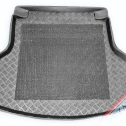 Πατάκι για πορτ - μπαγκάζ για Volvo V40 (1995-2004) Combi - 1τμχ. Πατάκι για πορτ - μπαγκάζ για Volvo V40 (1995-2004) Combi - 1τμχ.