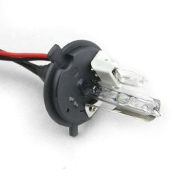 Λάμπα xenon H4 5000K 35W για μεσαία και προβολάκια για μεγάλα φώτα - 1τμχ. Λάμπα xenon H4 5000K 35W για μεσαία και προβολάκια για μεγάλα φώτα - 1τμχ.