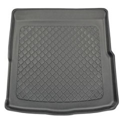 Πατάκι λαστιχένιο για πορτ - μπαγκάζ για  Volkswagen Arteon Sedan  (2017+) with tyre repair kit, no spare tyre; left wing removable - 1τμχ. Πατάκι λαστιχένιο για πορτ - μπαγκάζ για  Volkswagen Arteon Sedan  (2017+) with tyre repair kit, no spare tyre; left wing removable - 1τμχ.