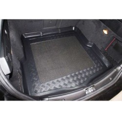 Πατάκι για πορτ - μπαγκάζ για Alfa Romeo  159 (2005-2011) - Combi - upper boot: (boot surface flat from back seat to back door) - 1τμχ. Πατάκι για πορτ - μπαγκάζ για Alfa Romeo  159 (2005-2011) - Combi - upper boot: (boot surface flat from back seat to back door) - 1τμχ.