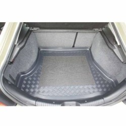Πατάκι για πορτ - μπαγκάζ για Ford Mondeo I Sedan  5 doors 2001-2007 - 1τμχ. Πατάκι για πορτ - μπαγκάζ για Ford Mondeo I Sedan  5 doors 2001-2007 - 1τμχ.