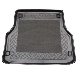 Πατάκι για πορτ - μπαγκάζ για Honda Civic  UK Aero Deck Combi 1997-2002 - 1τμχ. Πατάκι για πορτ - μπαγκάζ για Honda Civic  UK Aero Deck Combi 1997-2002 - 1τμχ.