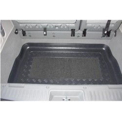 Πατάκι για πορτ - μπαγκάζ για Lancia Voyager 2011- for space behind 3rd row of seats - 1τμχ. Πατάκι για πορτ - μπαγκάζ για Lancia Voyager 2011- for space behind 3rd row of seats - 1τμχ.