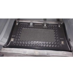 Πατάκι για πορτ - μπαγκάζ για Mercedes to (W639) Long (wheelbase 3.200 mm vehicles lenght 5008 mm) 2003-2014 behind 3rd row of seats - 1τμχ. Πατάκι για πορτ - μπαγκάζ για Mercedes to (W639) Long (wheelbase 3.200 mm vehicles lenght 5008 mm) 2003-2014 behind 3rd row of seats - 1τμχ.