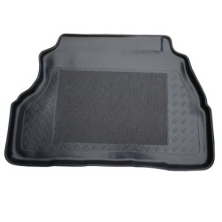 Πατάκι για πορτ - μπαγκάζ για Nissan Primera P-11 / W-11 Sedan 1997-2001 - 1τμχ. Πατάκι για πορτ - μπαγκάζ για Nissan Primera P-11 / W-11 Sedan 1997-2001 - 1τμχ.