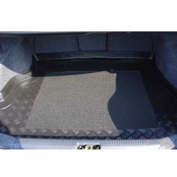 Πατάκι για πορτ - μπαγκάζ για Subaru Impreza Sedan 2003-2007 after facelift 2003 - 1τμχ. Πατάκι για πορτ - μπαγκάζ για Subaru Impreza Sedan 2003-2007 after facelift 2003 - 1τμχ.