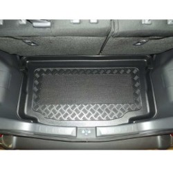 Πατάκι για πορτ - μπαγκάζ για Suzuki Celerio 5 doors 2014- - 1τμχ. Πατάκι για πορτ - μπαγκάζ για Suzuki Celerio 5 doors 2014- - 1τμχ.