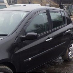 Ανεμοθραύστες για Renault Clio  (2005+) 5 πορτο - 2 τμχ. εμπρός