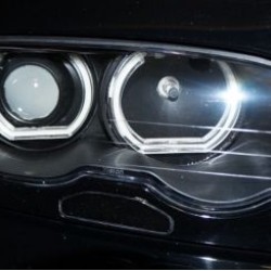 Δαχτυλίδια angel eyes για BMW E46 sedan, combi (1998-2005) / E46 coupe (1998-2003) - U-Design με 4 προτζέκτορες Δαχτυλίδια angel eyes για BMW E46 sedan, combi (1998-2005) / E46 coupe (1998-2003) - U-Design με 4 προτζέκτορες