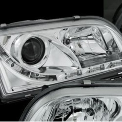 Φανάρια εμπρός led για Volvo S/V40 (1996-2003) - chrome , με λάμπες (Η1) - σετ 2τμχ. Φανάρια εμπρός led για Volvo S/V40 (1996-2003) - chrome , με λάμπες (Η1) - σετ 2τμχ.