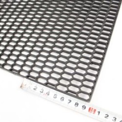 Πλαστική σίτα κυψελωτού τύπου - μαύρη / λεπτή - 120x40 cm Πλαστική σίτα κυψελωτού τύπου - μαύρη / λεπτή - 120x40 cm