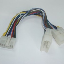 Μετατροπέας 5+7 προς 2 x 5+7 για Toyota Yatour Interface
