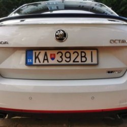 Αεροτομή πορτ μπαγκάζ για Skoda Octavia (2015-2019) RS Style - μαύρη γυαλιστερή Αεροτομή πορτ μπαγκάζ για Skoda Octavia (2015-2019) RS Style - μαύρη γυαλιστερή