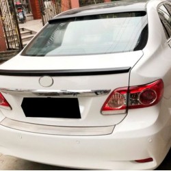 Αεροτομή πίσω παρμπρίζ για Toyota Corolla (2012+) - μαύρη γυαλιστερή Αεροτομή πίσω παρμπρίζ για Toyota Corolla (2012+) - μαύρη γυαλιστερή