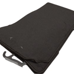 Πατάκια μοκέτα για MERCEDES C-Class W204 (2007-2014) - 4τμχ. Πατάκια μοκέτα για MERCEDES C-Class W204 (2007-2014) - 4τμχ.