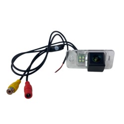 Κάμερα οπισθοπορείας για Audi A3, A4, A6, A8, Q7, RS4, RS6 - με άνοιγμα για βίδα Κάμερα οπισθοπορείας για Audi A3, A4, A6, A8, Q7, RS4, RS6 - με άνοιγμα για βίδα