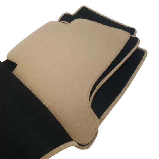 Πατάκια μοκέτα για TOYOTA Land Cruiser  J120 (2003-2009) / J150 (2009-2023) - μπεζ - 4τμχ.