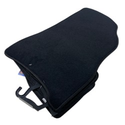 Πατάκια μοκέτα για Dacia Duster (2023+) βενζίνη - 4τμχ. Πατάκια μοκέτα για Dacia Duster (2023+) βενζίνη - 4τμχ.