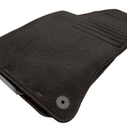 Πατάκια μοκέτα για VW Passat B5 (1996-2001) με στρόγγυλα κουμπώματα - 4τμχ.