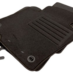 Πατάκια μοκέτα για VW Passat B6 / B7 (2005-2014) με οβάλ κουμπώματα - 4τμχ.