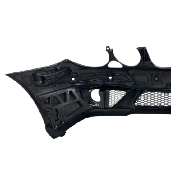Προφυλακτήρας εμπρός για Mercedes W211 E-Class (2006-2009) - AMG Design με ανοίγματα για parktronic