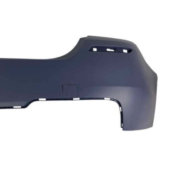 Πίσω προφυλακτήρας για BMW F10 - M pack design με ή χωρίς ανοίγματα για parktronic