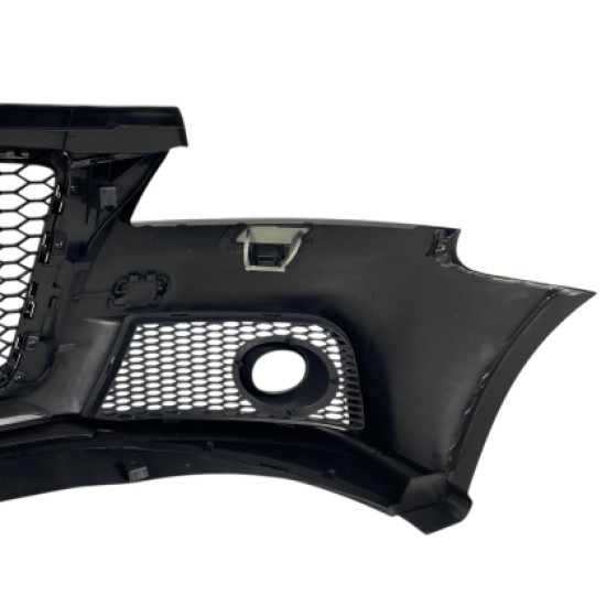 Προφυλακτήρας εμπρός για Audi A3 (2008-2012) - RS3 design  με ανοίγματα για πιτσιλίθρες