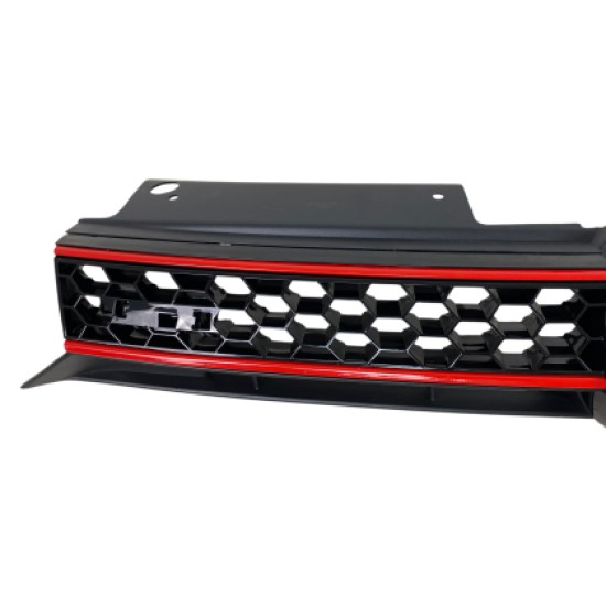Μάσκα χωρίς σήμα για Vw Golf 6 - GTI design με κόκκινες γρίλιες