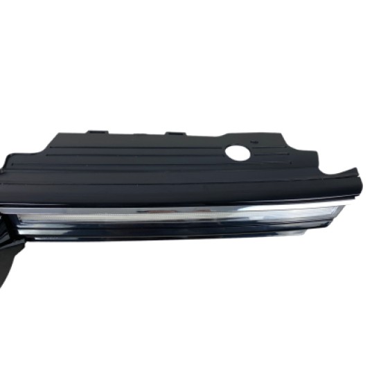 Μάσκα χωρίς σήμα για Vw Golf 8 - GTI design με γρίλιες χρωμίου