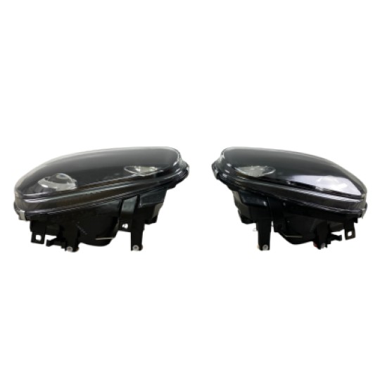 Φανάρια εμπρός για Vw Golf IV R32 - μαύρα , χωρίς λάμπες (Η7) - σετ 2τμχ. Φανάρια εμπρός για Vw Golf IV R32 - μαύρα , χωρίς λάμπες (Η7) - σετ 2τμχ.