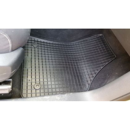 Λαστιχένια πατάκια για VW Caddy (2003-2020) - 2 τμχ. εμπρός - 2τμχ. Λαστιχένια πατάκια για VW Caddy (2003-2020) - 2 τμχ. εμπρός - 2τμχ.