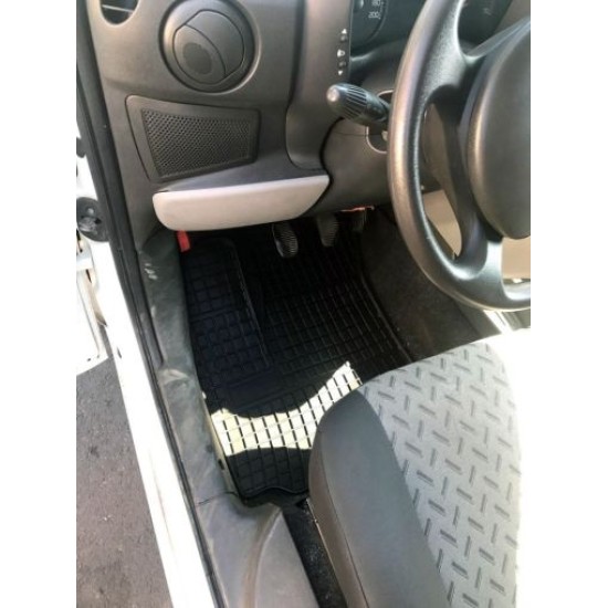 Λαστιχένια πατάκια Frogum για FIAT Doblo I (2001-2010) - μπροστινά - 2τμχ. Λαστιχένια πατάκια Frogum για FIAT Doblo I (2001-2010) - μπροστινά - 2τμχ.