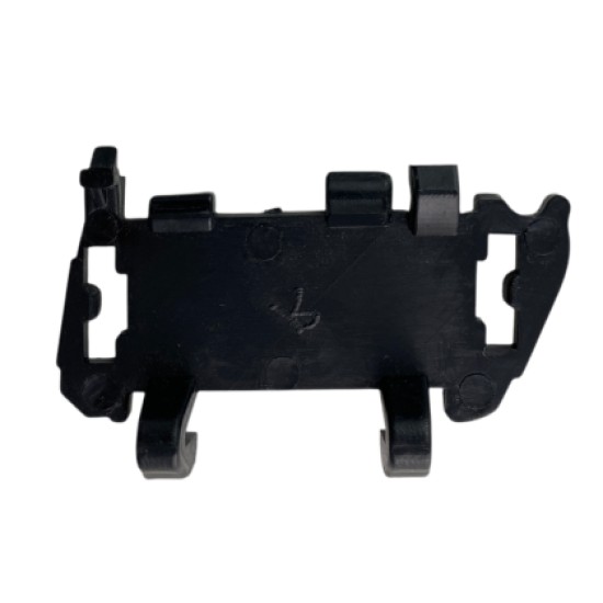 Βάση για καπάκι πιτσιλίθρας BMW E60 M pack - δεξιά Βάση για καπάκι πιτσιλίθρας BMW E60 M pack - δεξιά