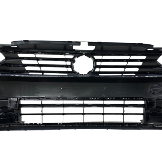 Προφυλακτήρας εμπρός για Vw Passat B8.5 (2018+) - R design με μαύρη μάσκα Προφυλακτήρας εμπρός για Vw Passat B8.5 (2018+) - R design με μαύρη μάσκα