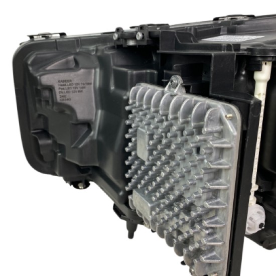 Φανάρια εμπρός led BMW G30 (2017-2022) - facelift Laser design