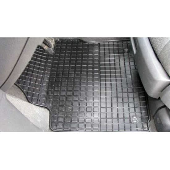 Λαστιχένια πατάκια για VW Golf IV (1998-2006) / Bora (1998-2005) / Beetle (1997-2010) / SEAT Toledo II / Leon I (1999-2005) - 4τμχ.
