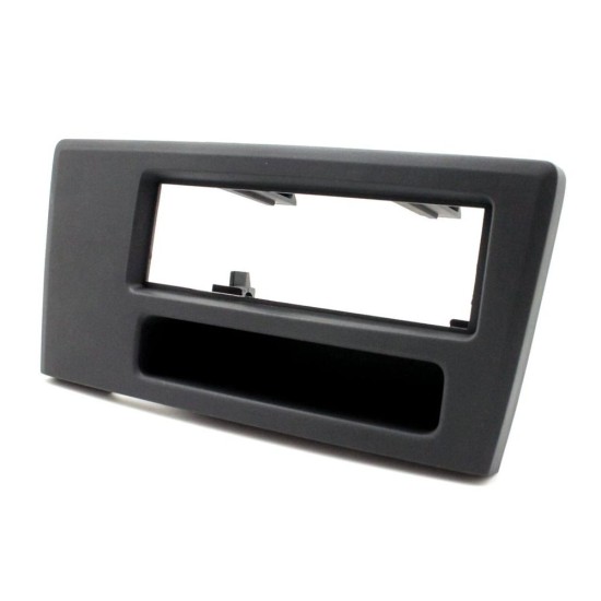 Πρόσοψη R/CD-Οθόνης Volvo