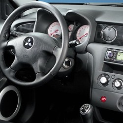 Πρόσοψη & Καλωδίωση Για Mitsubishi Outlander Για Tablet 9" Πρόσοψη & Καλωδίωση Για Mitsubishi Outlander Για Tablet 9"