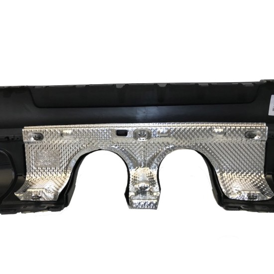 Πισινός Προφυλακτήρας Για VW Golf V (5) 03-08 R32 Look Με Προστατευτικό Εξάτμισης