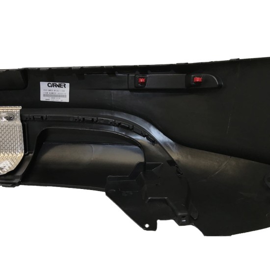 Πισινός Προφυλακτήρας Για VW Golf V (5) 03-08 R32 Look Με Προστατευτικό Εξάτμισης