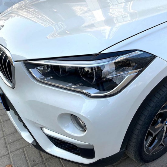 Φρυδάκια Μπροστινών Φαναριών Για Bmw X1 F48 2015-2019 Pre-LCI Βαμμένα Μάυρο Γυαλιστερό Χρώμα 2 Τεμάχια