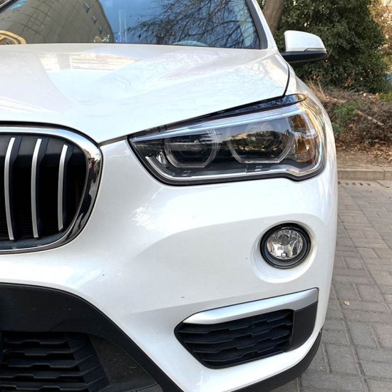 Φρυδάκια Μπροστινών Φαναριών Για Bmw X1 F48 2015-2019 Pre-LCI Βαμμένα Μάυρο Γυαλιστερό Χρώμα 2 Τεμάχια