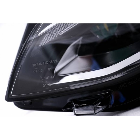 Μπροστινά Φανάρια Set Για Vw Golf VIII (8) 19-24 R Look DRL & Dynamic Φλας Μαύρα Με Χρώμιο Με Μοτέρ Carner