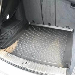 Πατάκι Πορτ-Παγκάζ 3D Σκαφάκι Από Λάστιχο TPE Για Porsche Cayenne 2017+ Μαύρο Guardliner