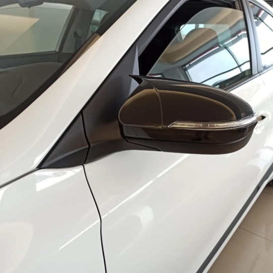 Καπάκια Καθρεφτών Για Hyundai I20 2014-2020 Με Θέση Φλας Γυαλιστερό Μαύρο 2 Τεμάχια