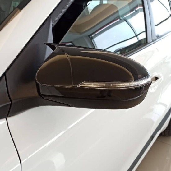 Καπάκια Καθρεφτών Για Hyundai I20 2014-2020 Με Θέση Φλας Γυαλιστερό Μαύρο 2 Τεμάχια