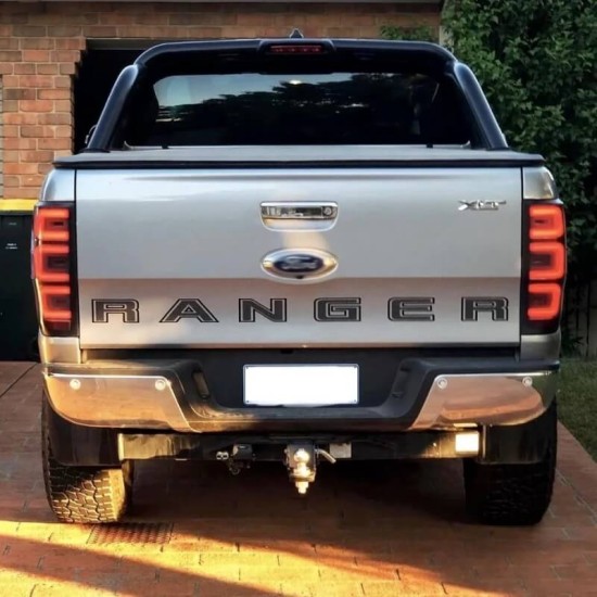 Πισινά Φανάρια Set Για Ford Ranger T6 T7 T8 12-20 Led Bar Dynamic Black Full Led