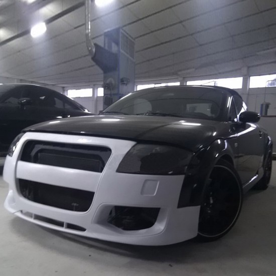 Μπροστινός Προφυλακτήρας Για Audi TT 8N 98-06 "Moonlight" Look